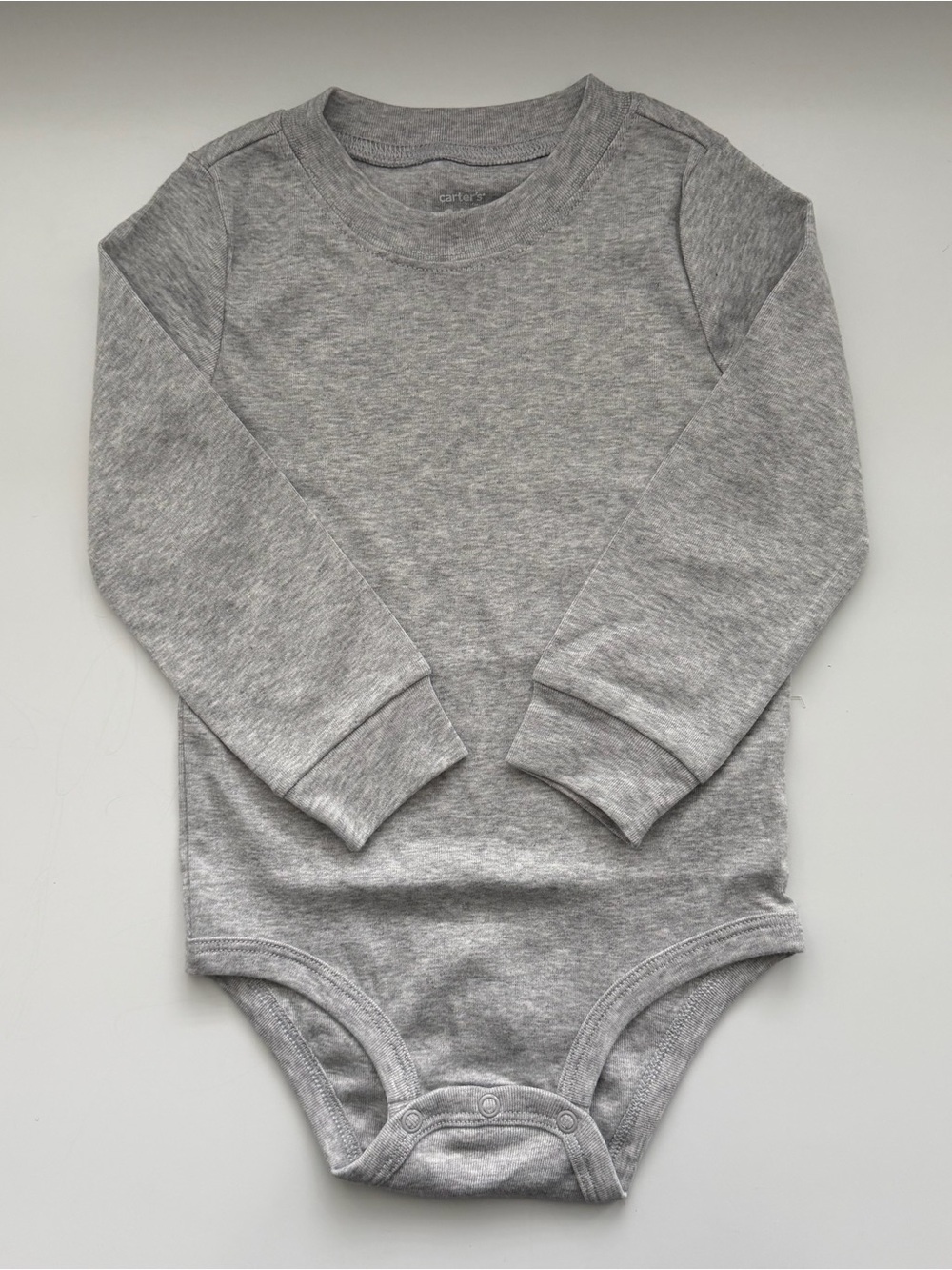 Carters 3-Piece Set 24M - Picture 2 of 3